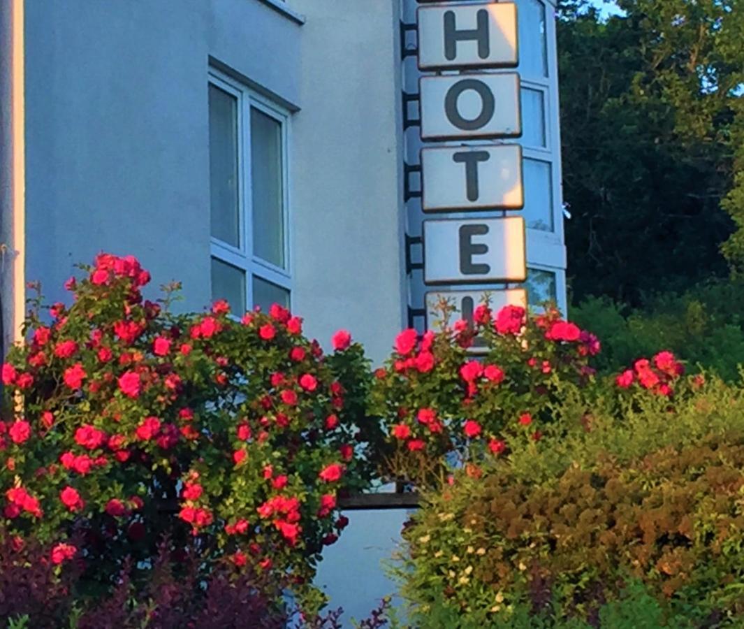 Hotel Garni Am Schaefersberg Niedernhausen Eksteriør bilde