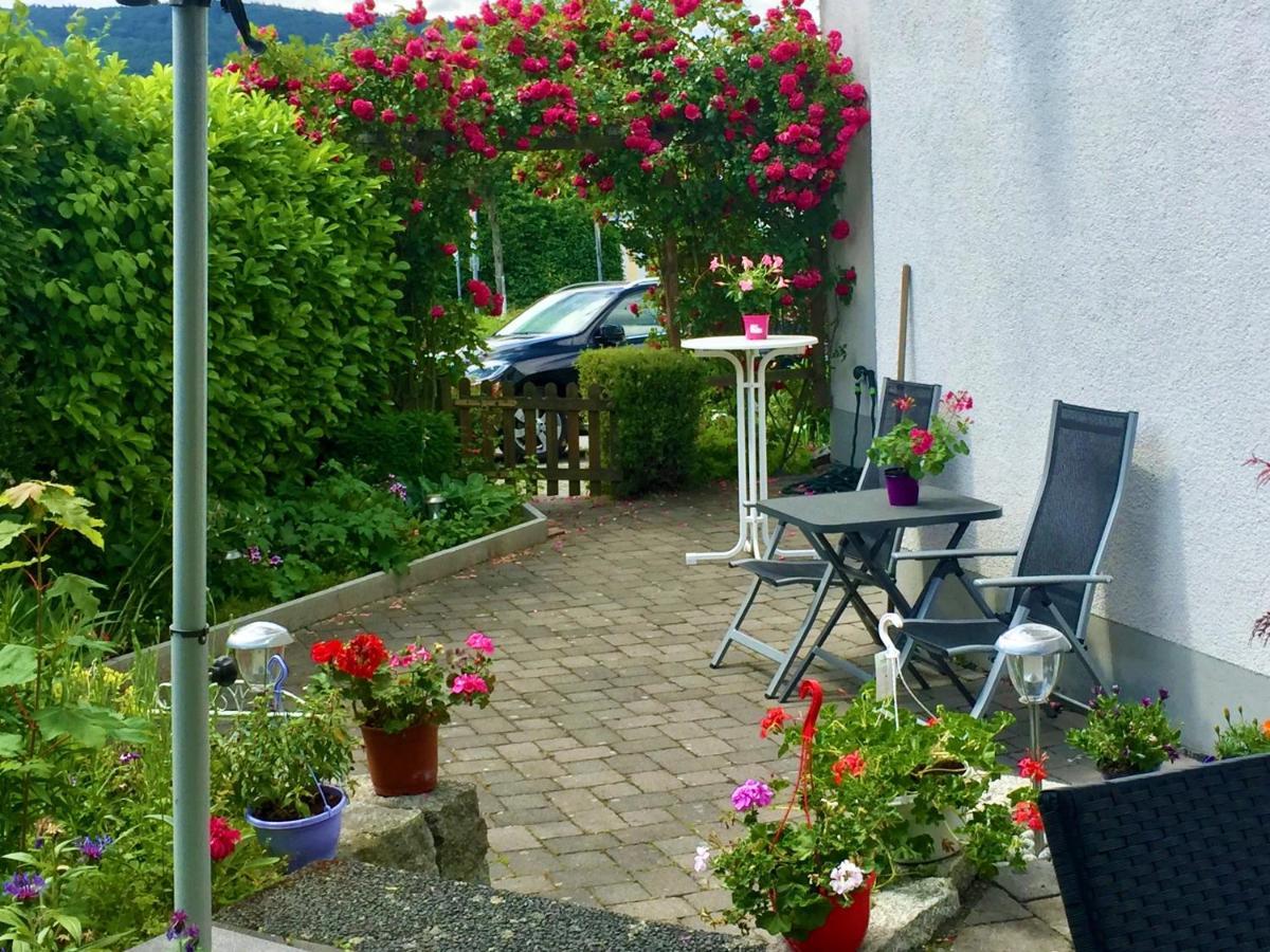 Hotel Garni Am Schaefersberg Niedernhausen Eksteriør bilde