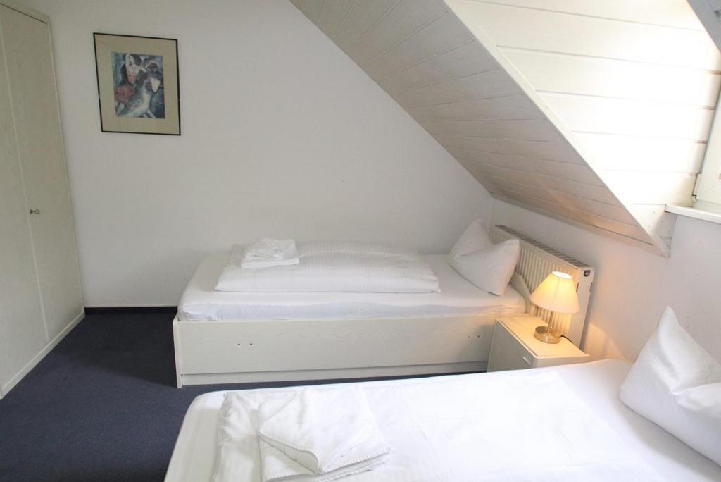 Hotel Garni Am Schaefersberg Niedernhausen Eksteriør bilde
