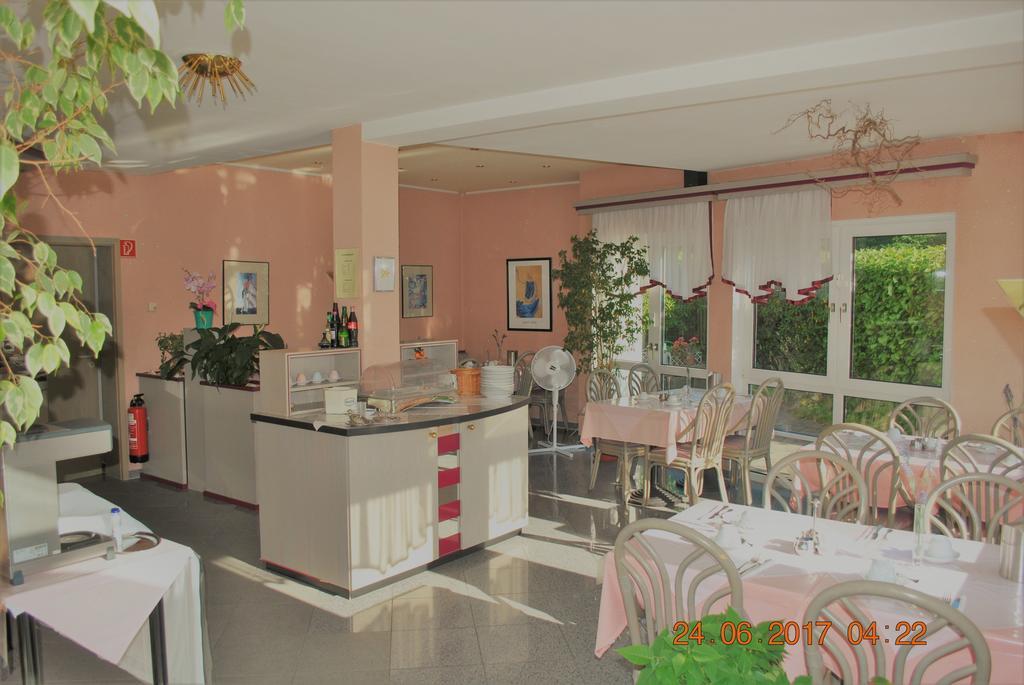 Hotel Garni Am Schaefersberg Niedernhausen Eksteriør bilde